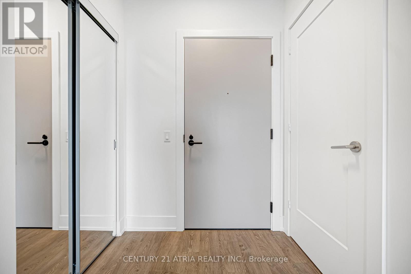 307 - 858 Dupont Street, Toronto, Ontario  M6G 0C1 - Photo 6 - W12809178