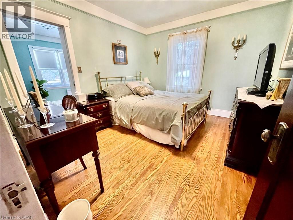 25 Fairmount Avenue, Hamilton, Ontario  L8P 3Z4 - Photo 21 - 40795558