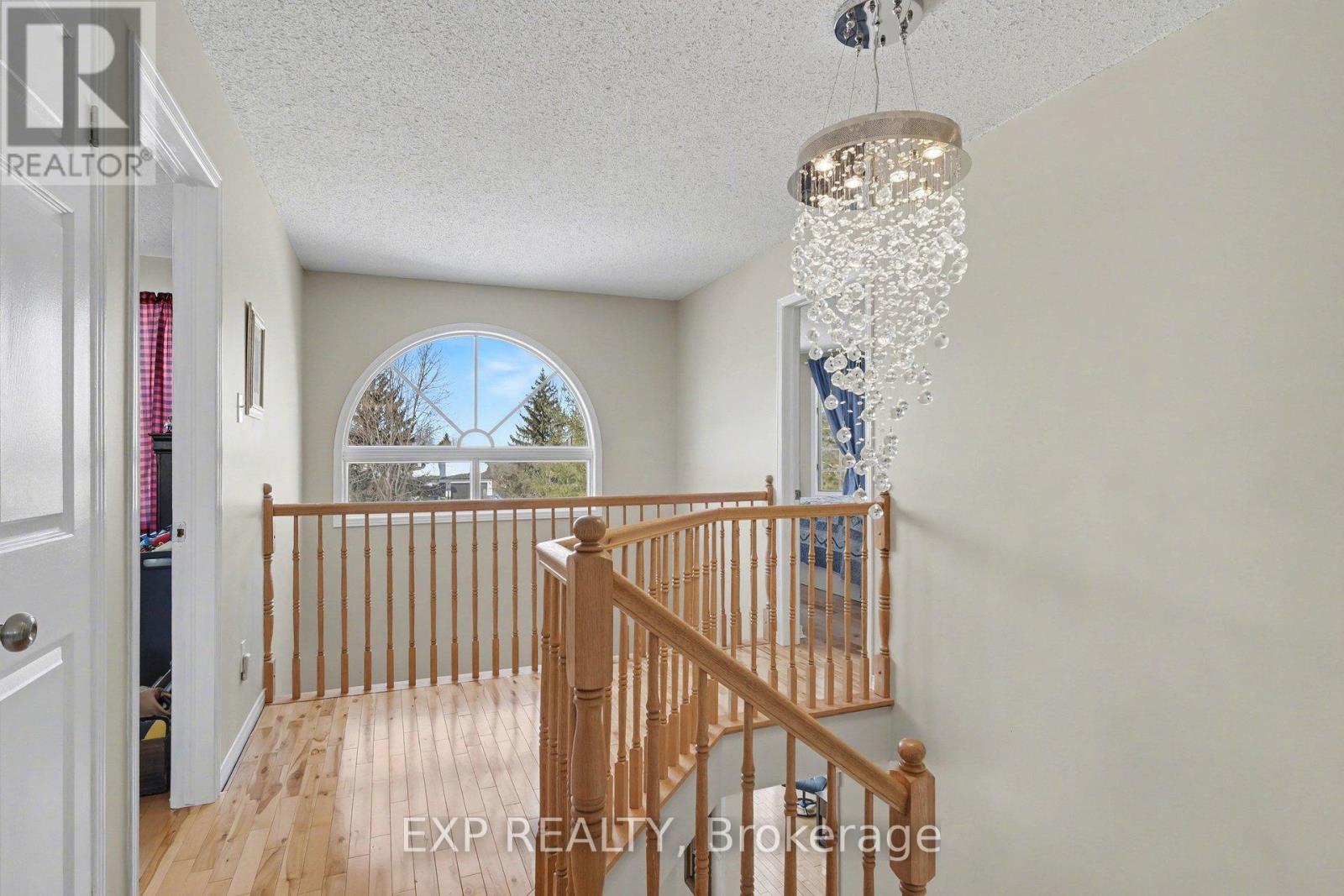 1284 Old Carriage Lane, North Dundas, Ontario  K0C 2K0 - Photo 16 - X12809206