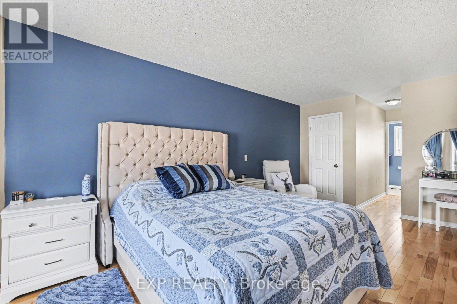 1284 Old Carriage Lane, North Dundas, Ontario  K0C 2K0 - Photo 18 - X12809206