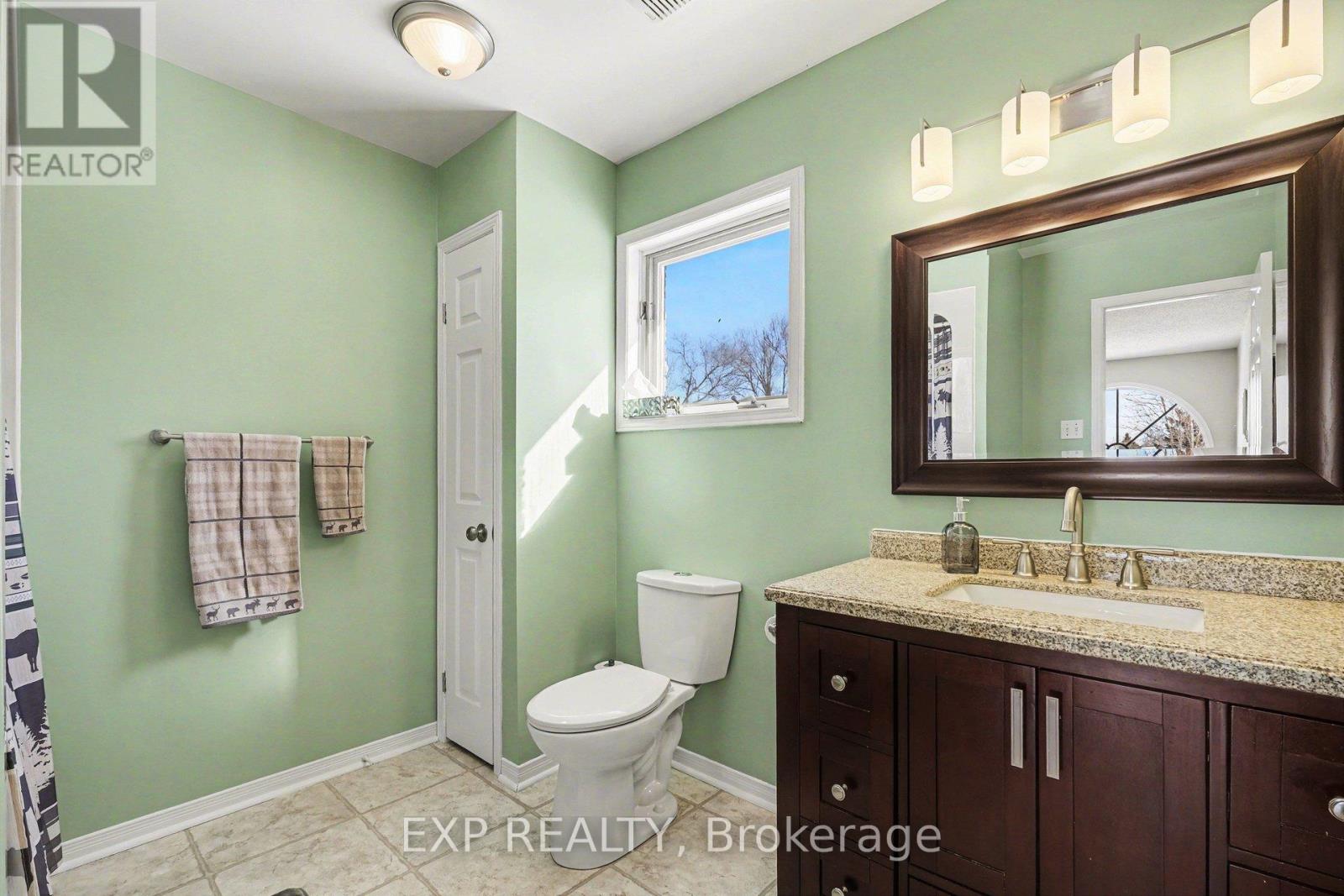 1284 Old Carriage Lane, North Dundas, Ontario  K0C 2K0 - Photo 23 - X12809206