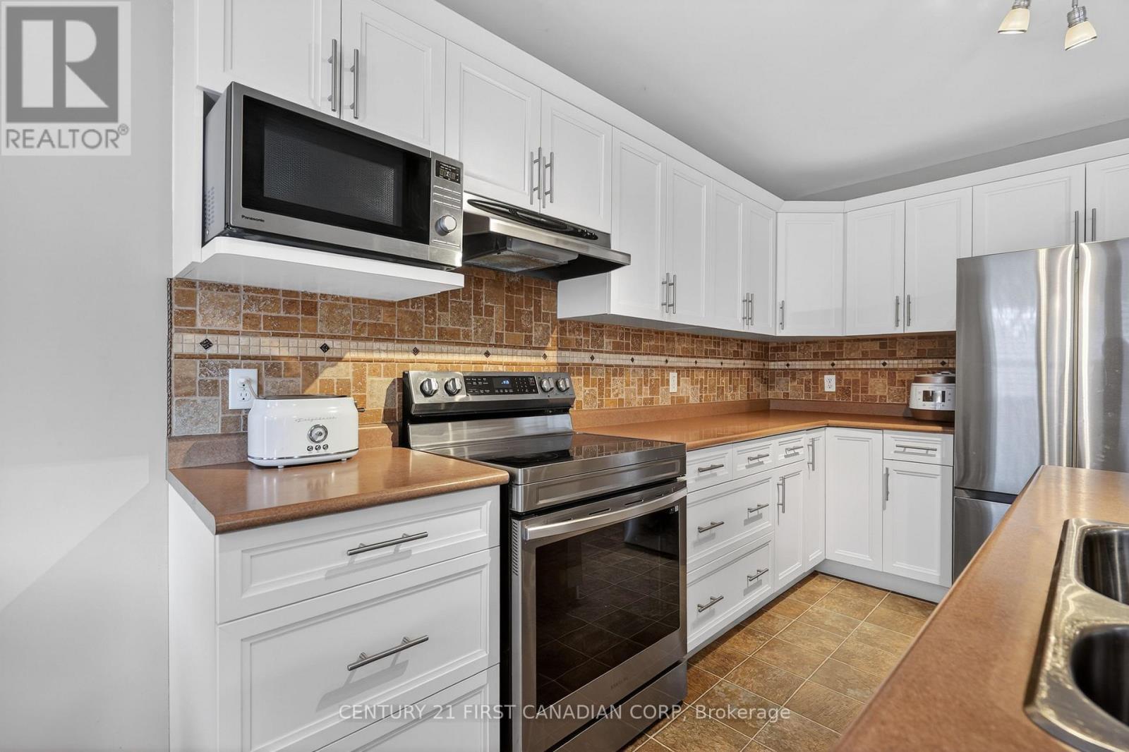 1063 Thornley Street, London South, Ontario  N6K 4V4 - Photo 13 - X12809204