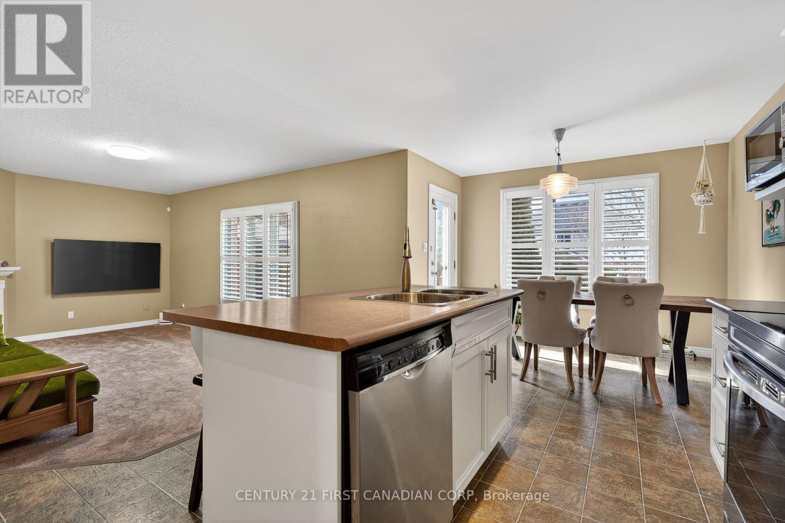 1063 Thornley Street, London South, Ontario  N6K 4V4 - Photo 15 - X12809204