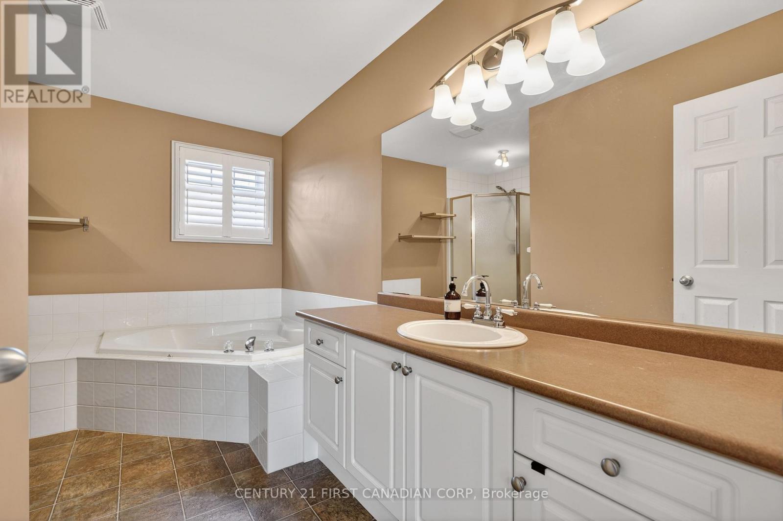 1063 Thornley Street, London South, Ontario  N6K 4V4 - Photo 25 - X12809204