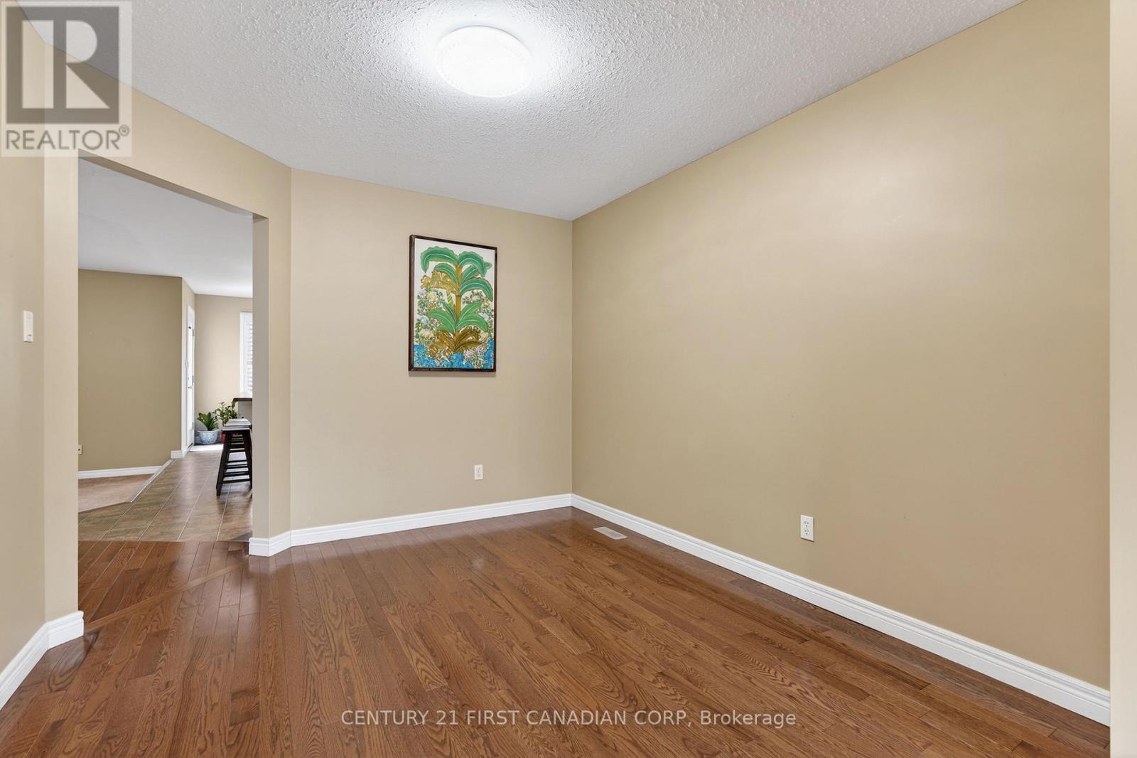 1063 Thornley Street, London South, Ontario  N6K 4V4 - Photo 8 - X12809204