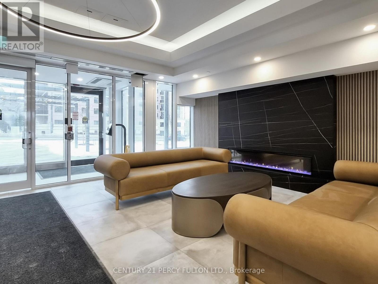 404 - 705 Davis Drive, Newmarket, Ontario  L3Y 0J1 - Photo 5 - N12806198