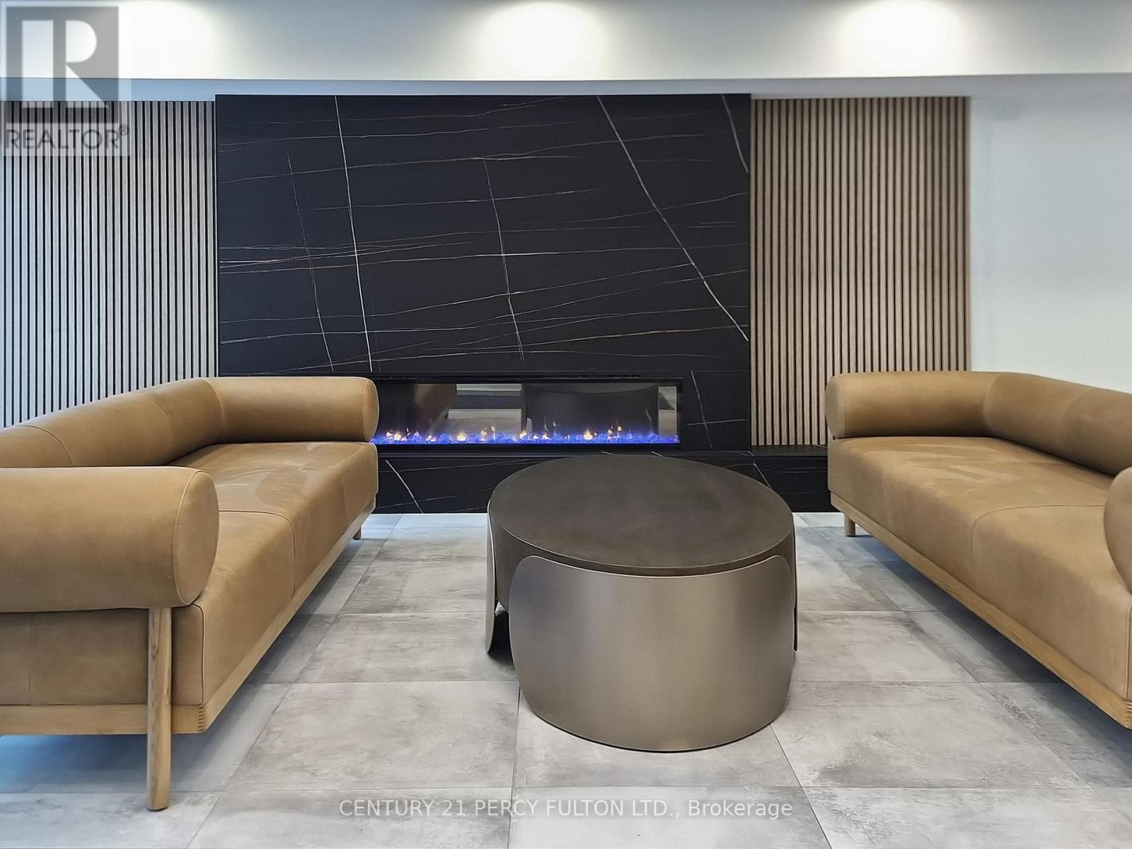 404 - 705 Davis Drive, Newmarket, Ontario  L3Y 0J1 - Photo 6 - N12806198