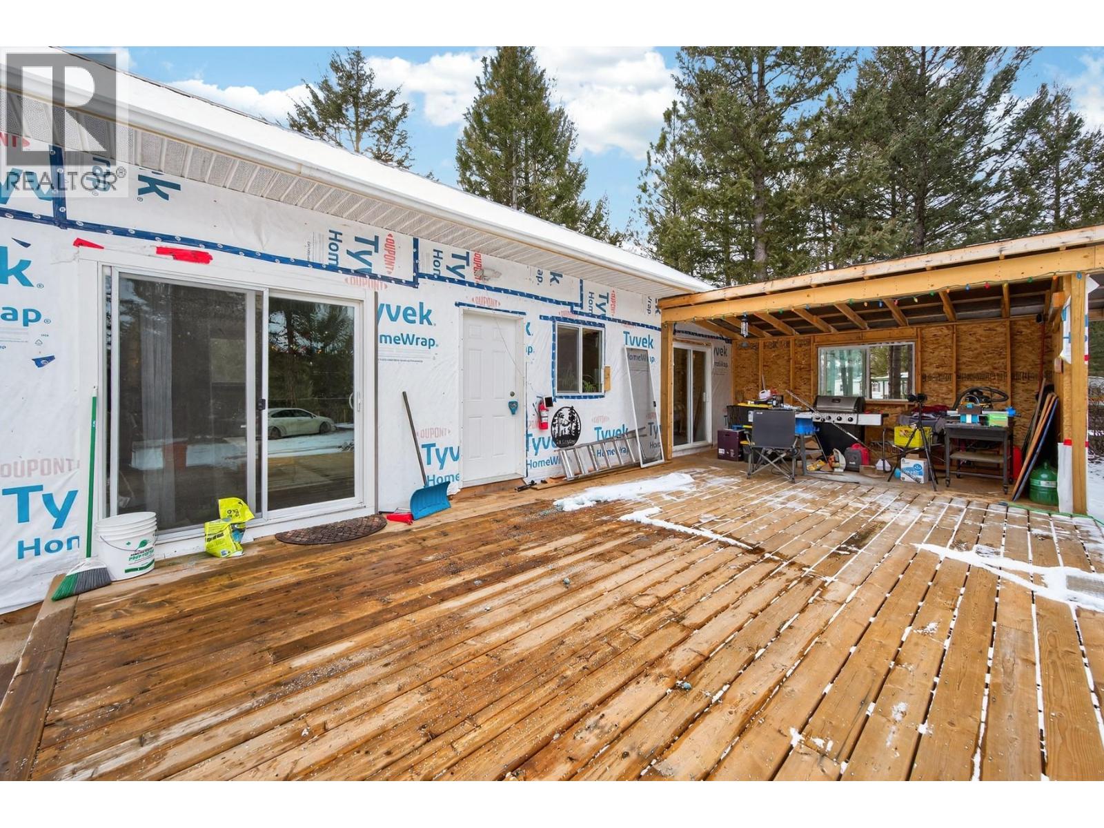 597 Wild Rose Drive, Merritt, British Columbia  V1K 1B8 - Photo 3 - 10376563