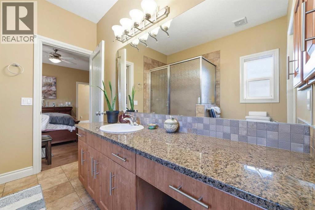 144 Reunion Close Nw, Airdrie, Alberta  T4B 0M3 - Photo 17 - A2286456