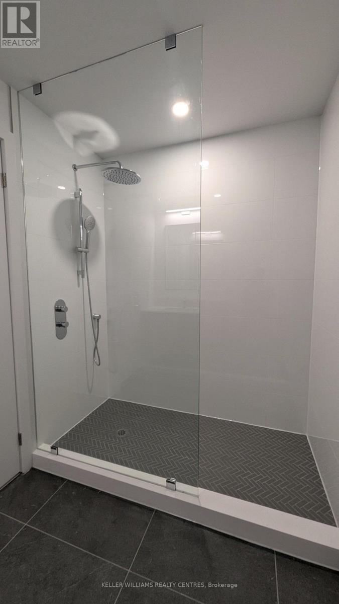 322 - 1720 Bayview Avenue, Toronto, Ontario  M4G 0E5 - Photo 9 - C12809188