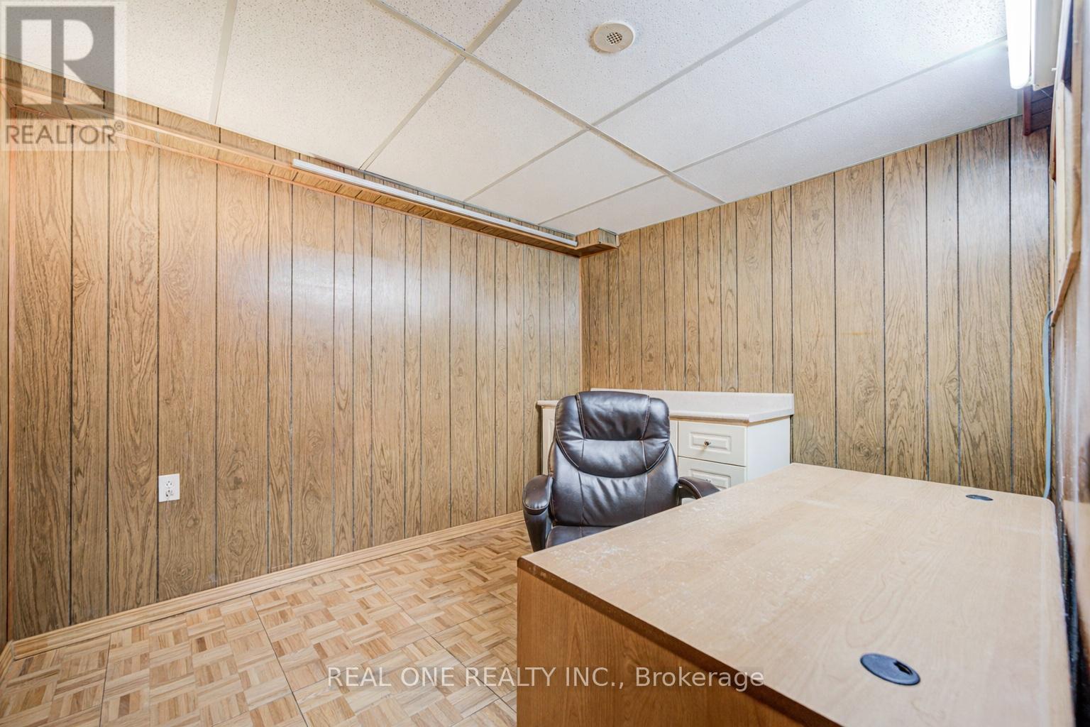 81 Elsa Vine Way, Toronto, Ontario  M2J 4H8 - Photo 32 - C12809248