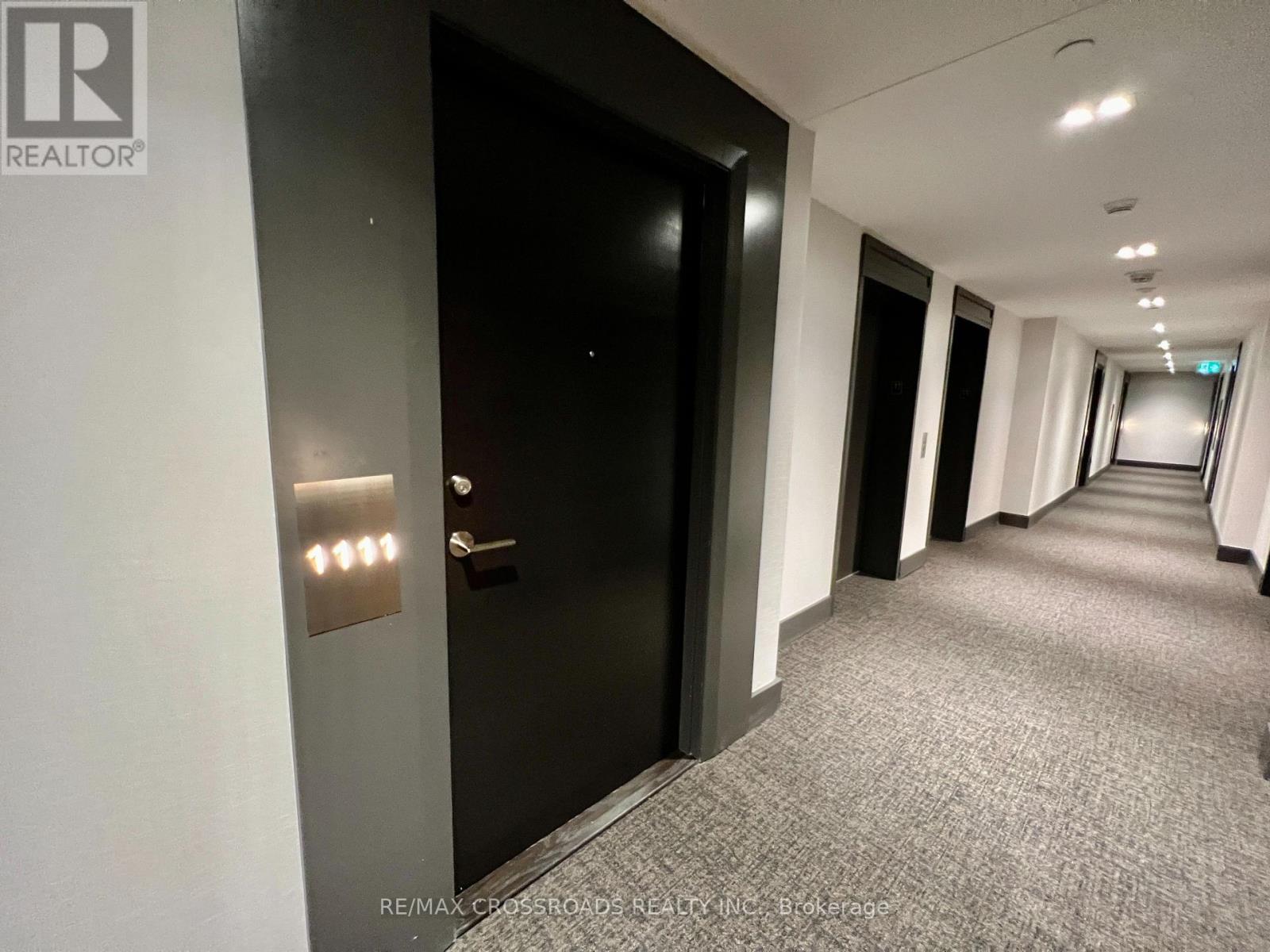 1111w - 3 Rosewater Street, Richmond Hill, Ontario  L4C 5T6 - Photo 3 - N12809230