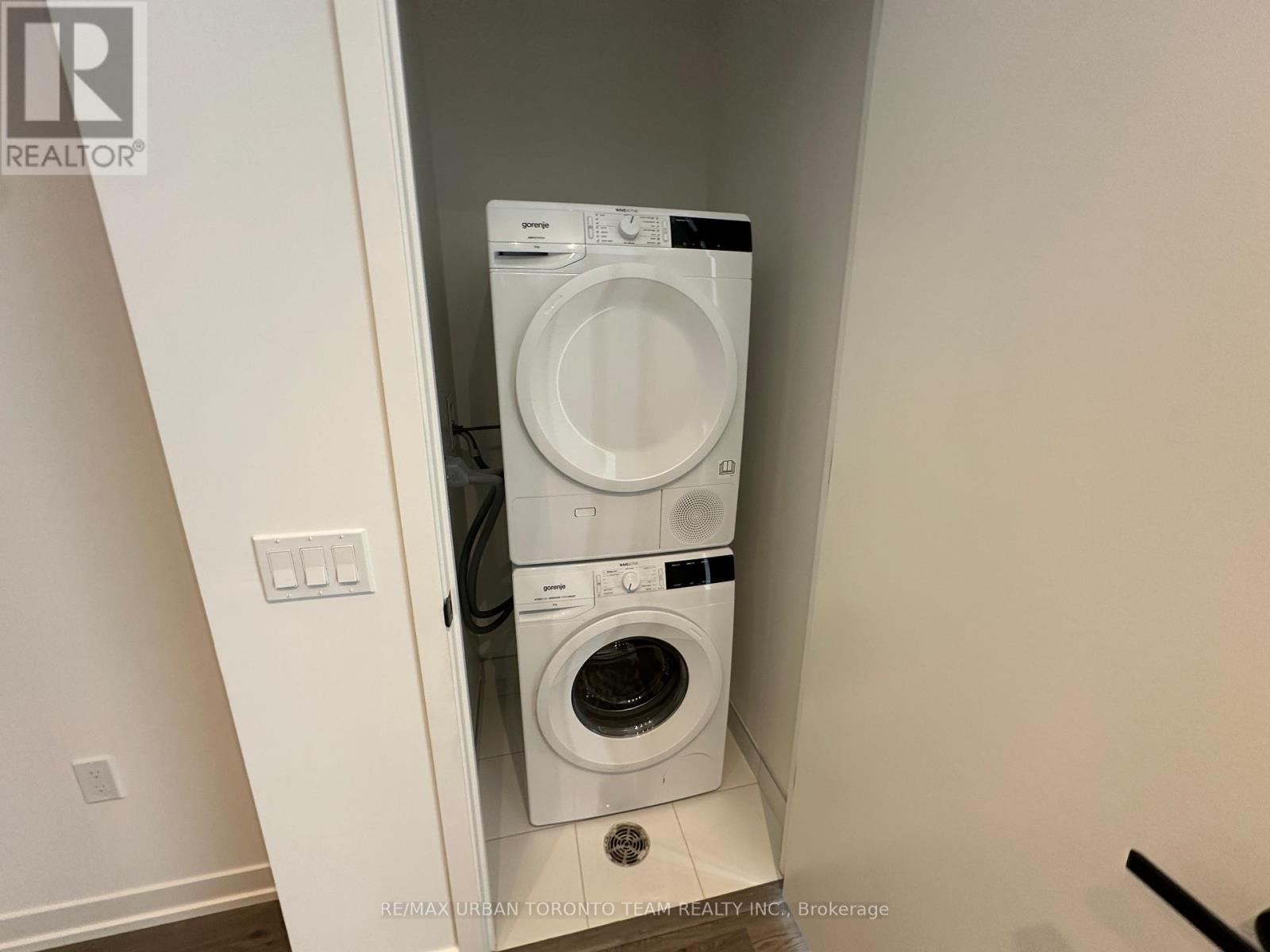 5915 - 8 Interchange Way, Vaughan, Ontario  L4K 5Z7 - Photo 16 - N12809236