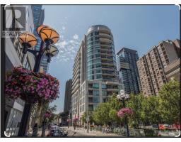 604 - 8 SCOLLARD STREET, Toronto, Ontario
