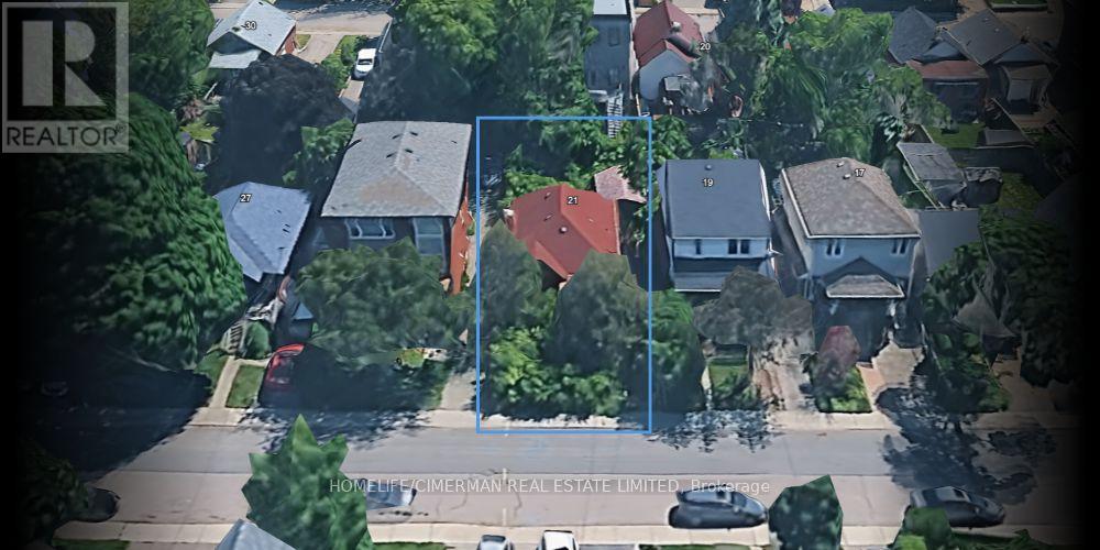 21 Seventeenth Street, Toronto, Ontario  M8V 3K2 - Photo 2 - W12808954