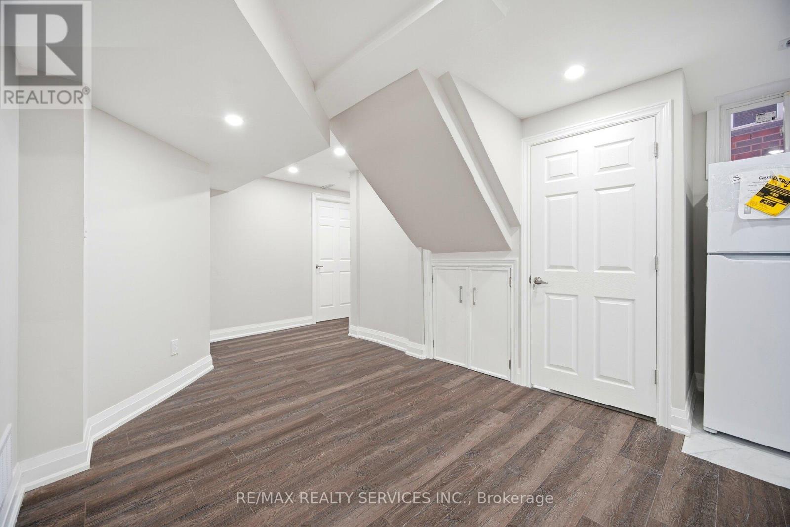 Bsmt - 5 Streamline Drive, Brampton, Ontario L6V 4S6 - Photo 10 - W12809202