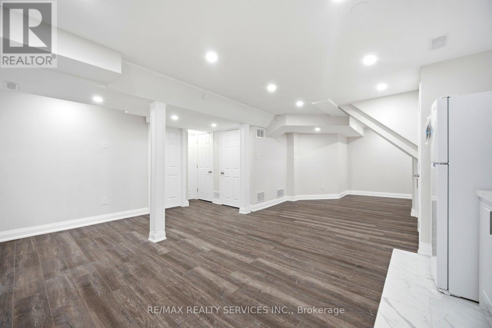 Bsmt - 5 Streamline Drive, Brampton, Ontario L6V 4S6 - Photo 20 - W12809202