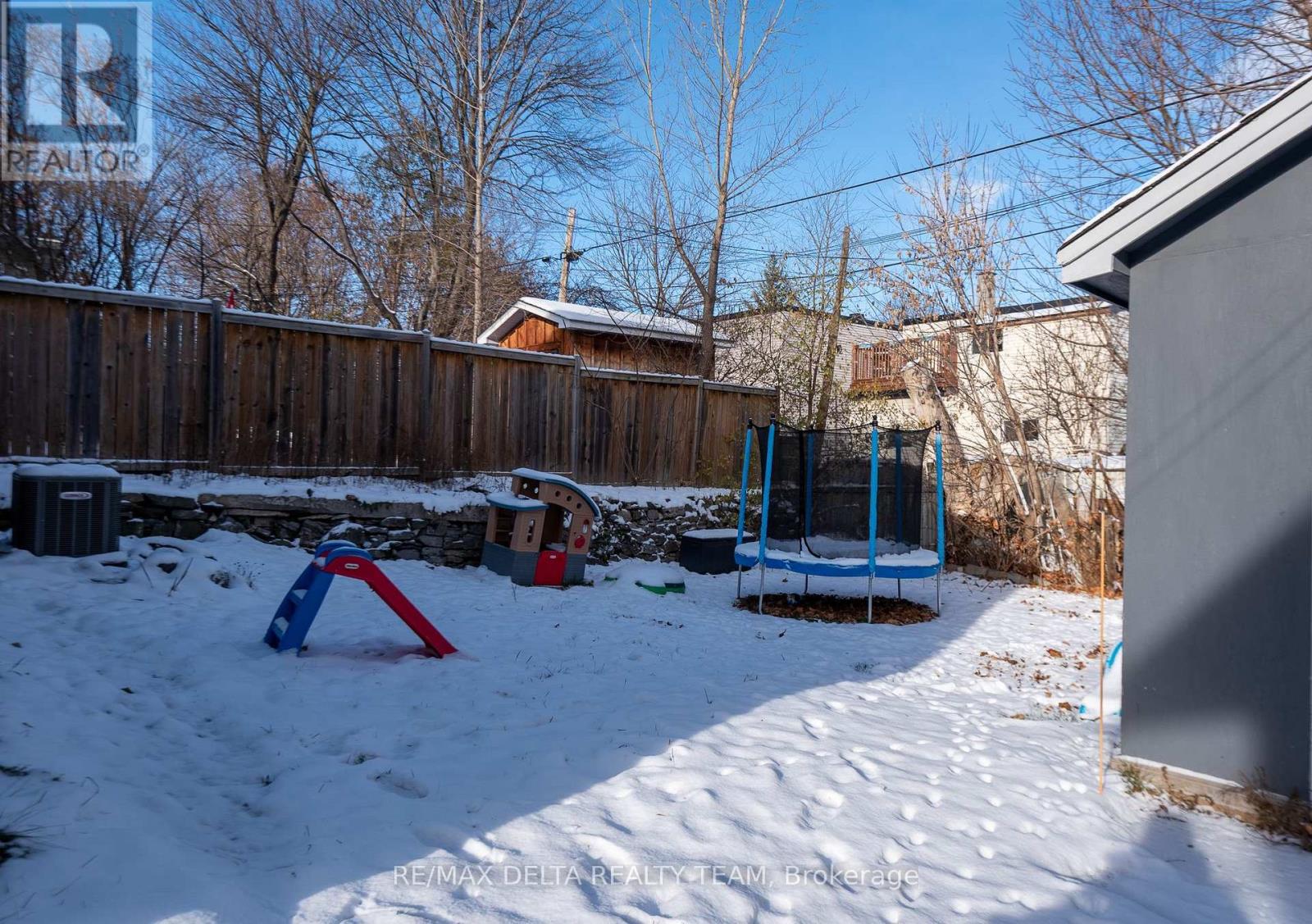 2 - 273 Shakespeare Street, Ottawa, Ontario  K1L 5M7 - Photo 17 - X12673120