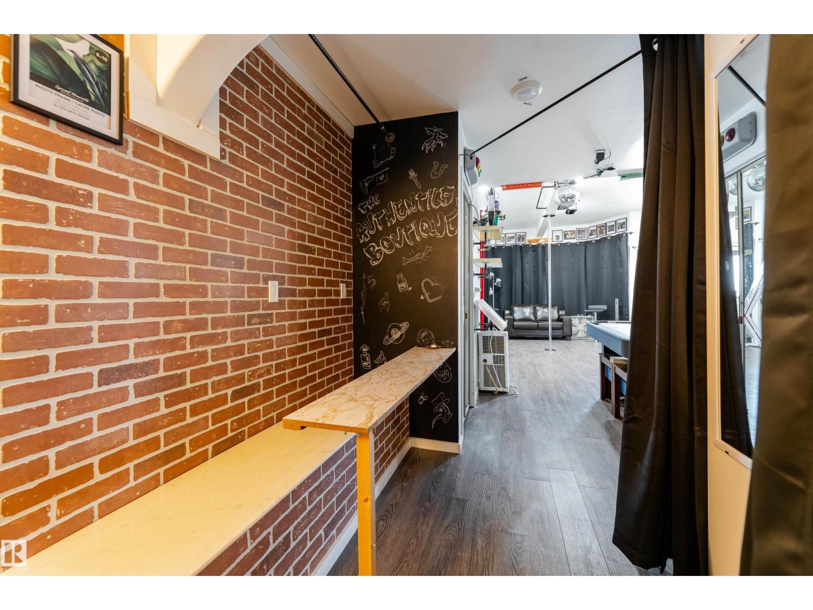 12742 Fort Rd Nw, Edmonton, Alberta  T5A 1A6 - Photo 12 - E4474019