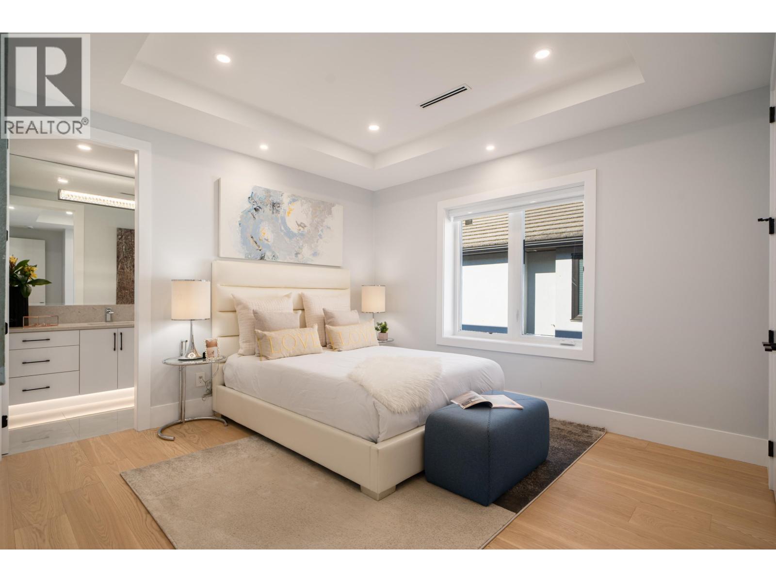 Listing Picture 24 of 40 : 10780 REYNOLDS DRIVE, Richmond / 烈治文 - 魯藝地產 Yvonne Lu Group - MLS Medallion Club Member