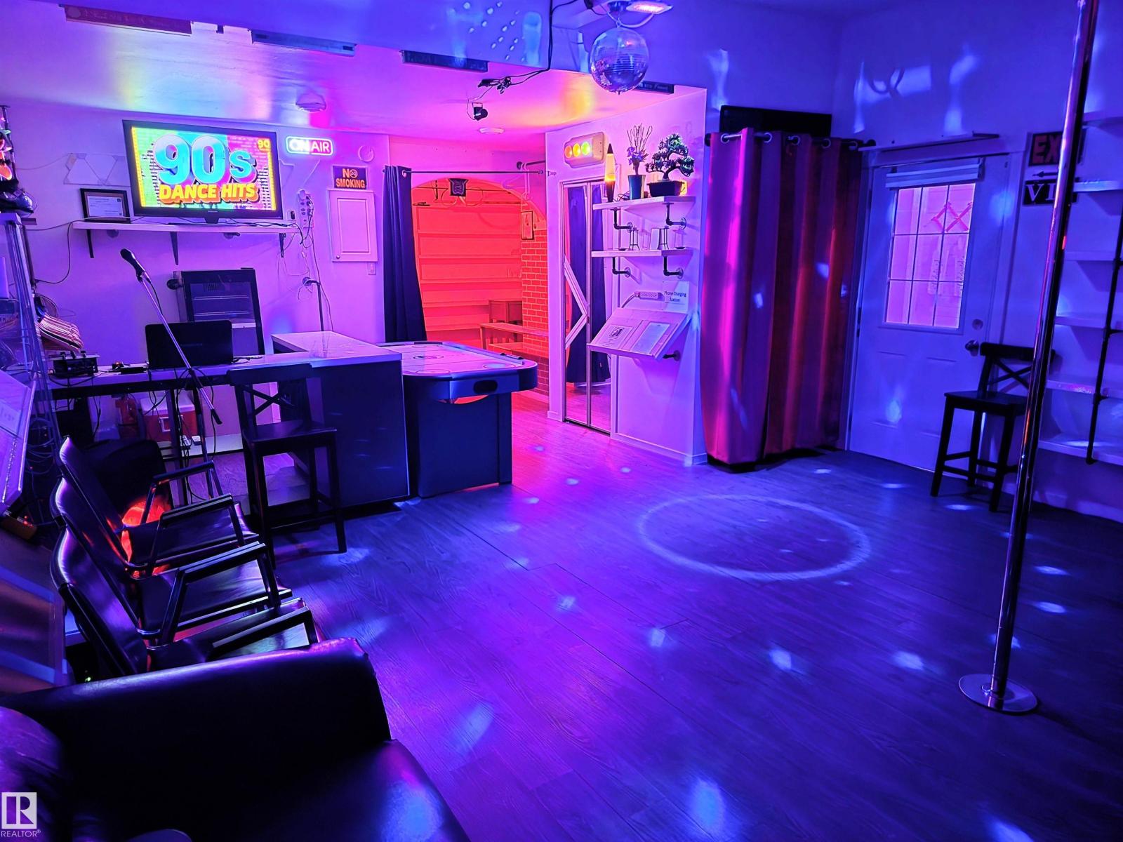 12742 Fort Rd Nw, Edmonton, Alberta  T5A 1A6 - Photo 44 - E4474019