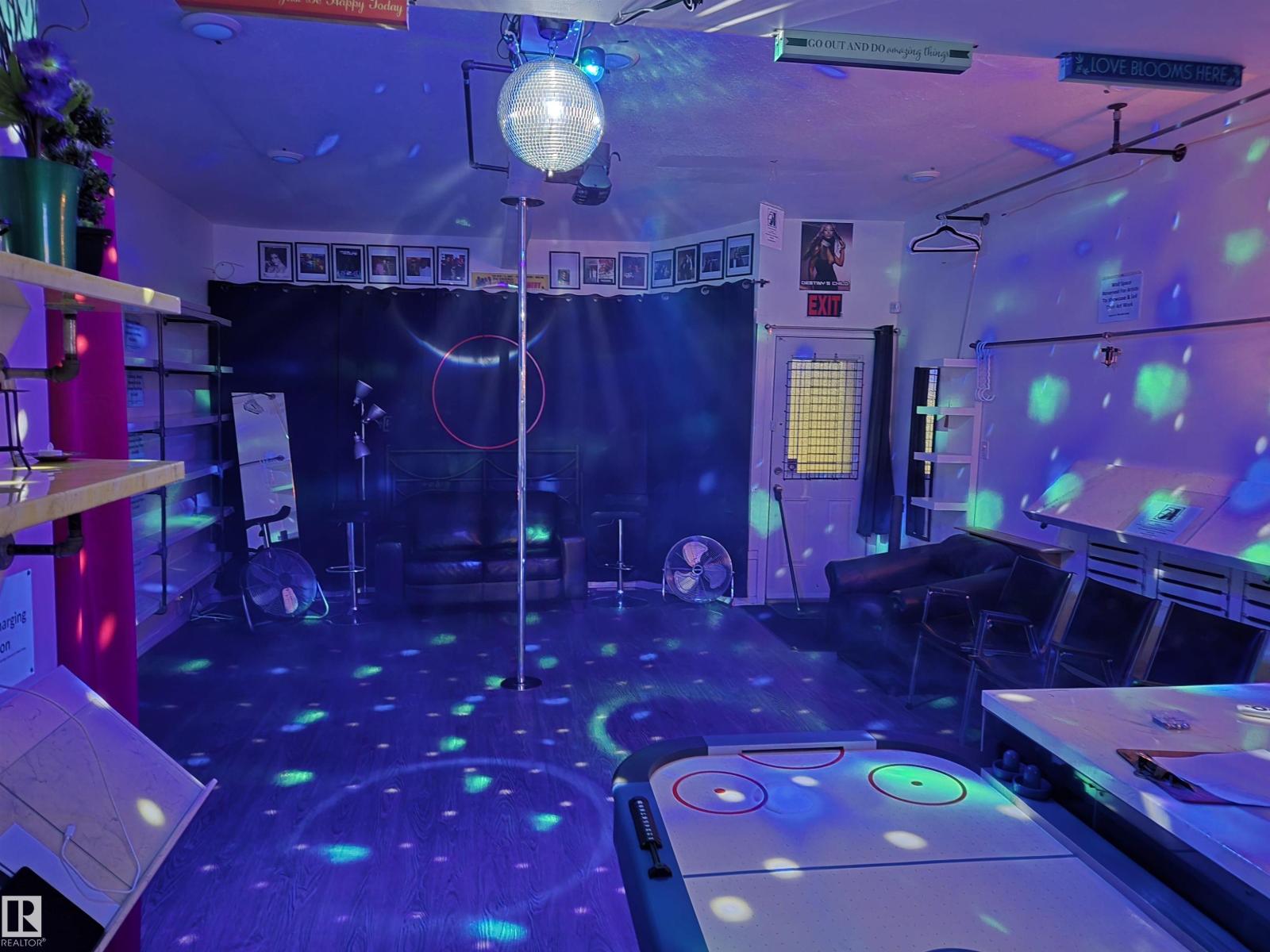 12742 Fort Rd Nw, Edmonton, Alberta  T5A 1A6 - Photo 49 - E4474019