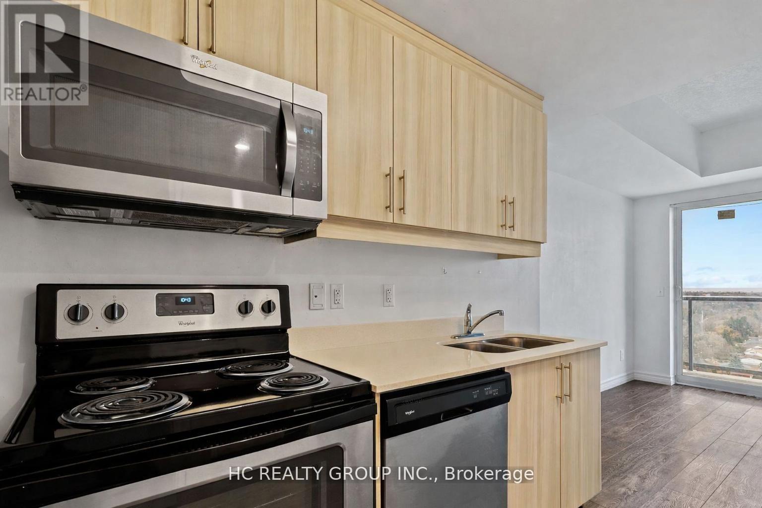 1602 - 158 King Street N, Kitchener, Ontario  N2J 0E5 - Photo 7 - X12809254