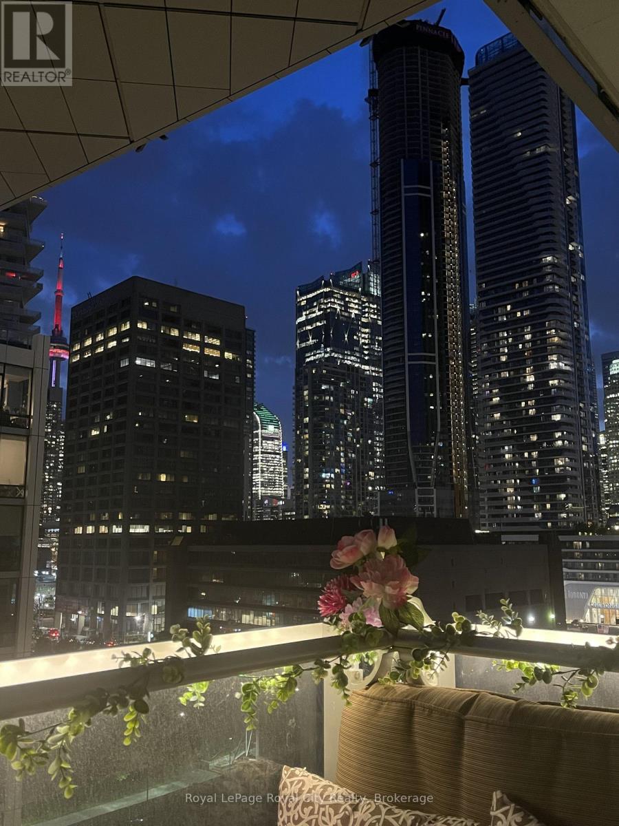 830 - 39 Queens Quay E, Toronto, Ontario  M5E 0A5 - Photo 27 - C12809246