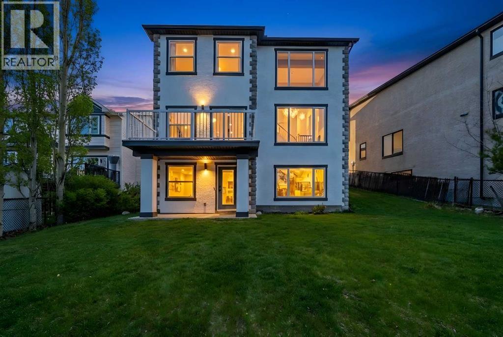 125 Discovery Place Sw, Calgary, Alberta  T3H 4N5 - Photo 2 - A2284374