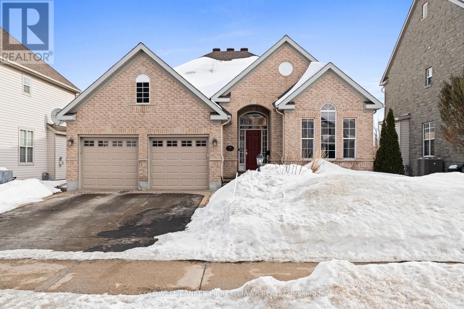 19 FENCEROW WAY, Ottawa, Ontario