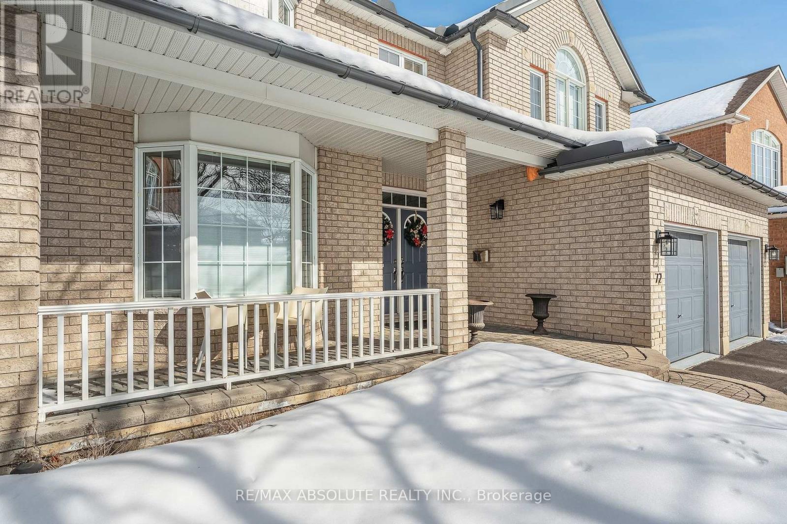 72 Kenins Crescent, Ottawa, Ontario  K2K 3E4 - Photo 4 - X12809286