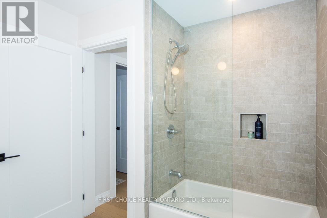 296 Riverdale Avenue, Ottawa, Ontario  K1S 1R1 - Photo 17 - X12809294