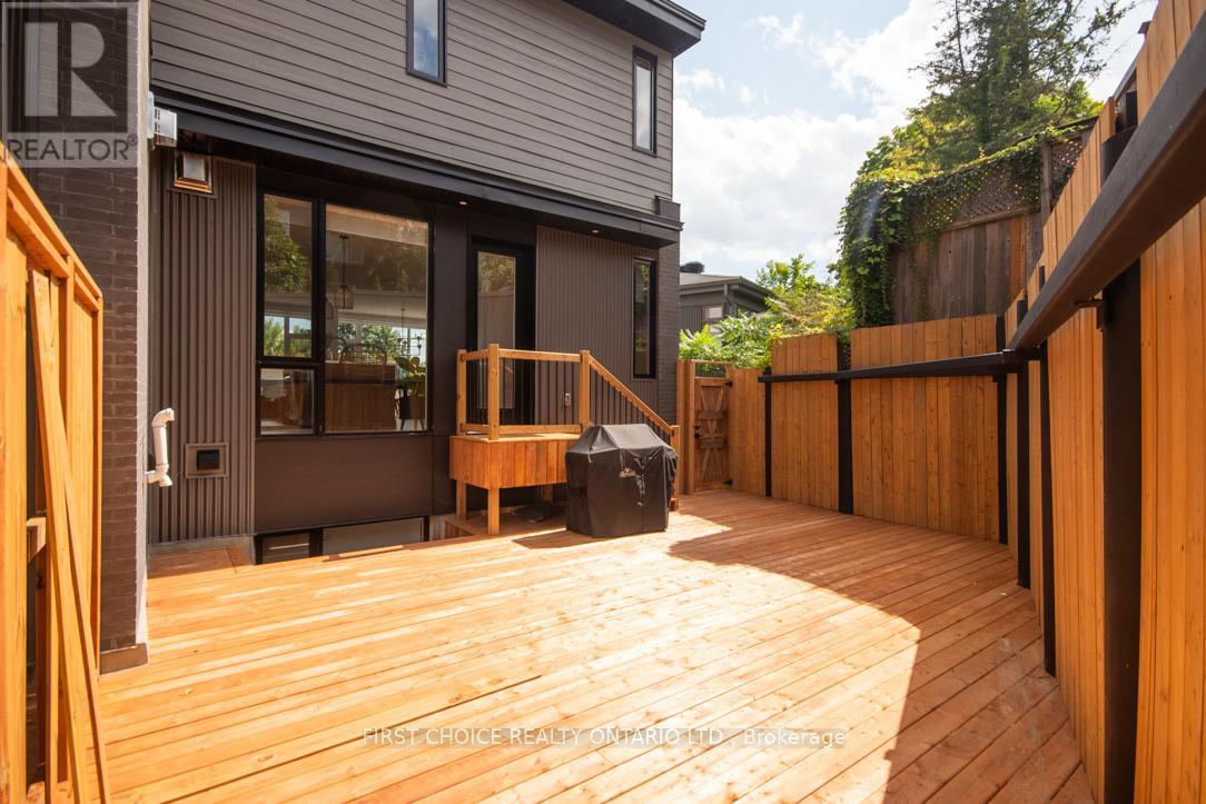 296 Riverdale Avenue, Ottawa, Ontario  K1S 1R1 - Photo 31 - X12809294