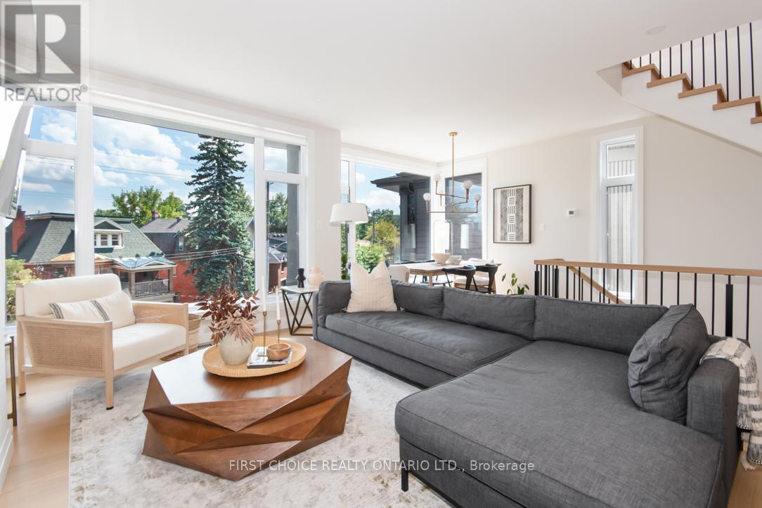 296 Riverdale Avenue, Ottawa, Ontario  K1S 1R1 - Photo 4 - X12809294