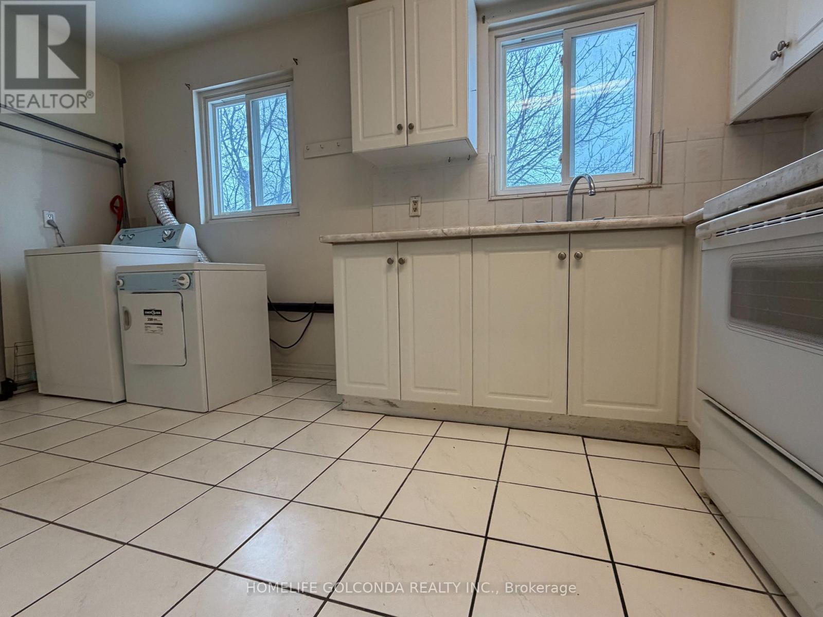 81 Sexton Crescent, Toronto, Ontario  M2H 2L7 - Photo 11 - C12685294