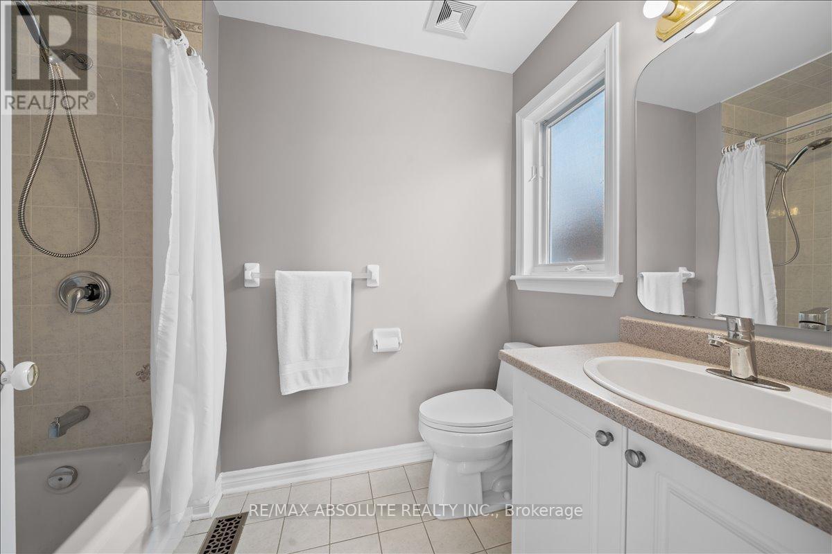 72 Kenins Crescent, Ottawa, Ontario  K2K 3E4 - Photo 34 - X12809286