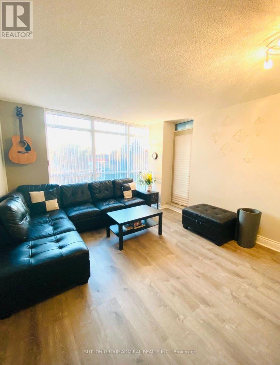 208 - 28 Harrison Garden Boulevard, Toronto, Ontario  M2N 7B5 - Photo 5 - C12809272