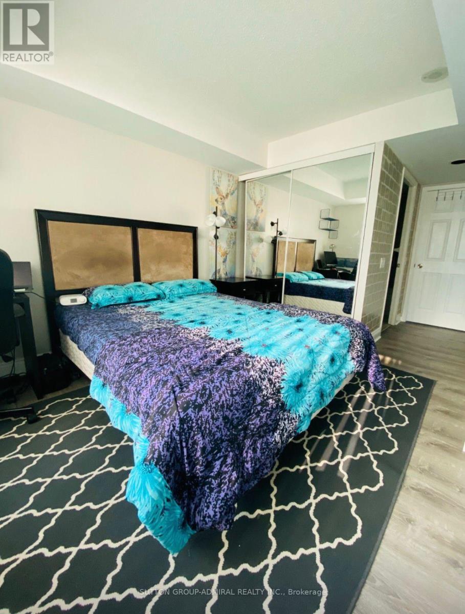 208 - 28 Harrison Garden Boulevard, Toronto, Ontario  M2N 7B5 - Photo 8 - C12809272