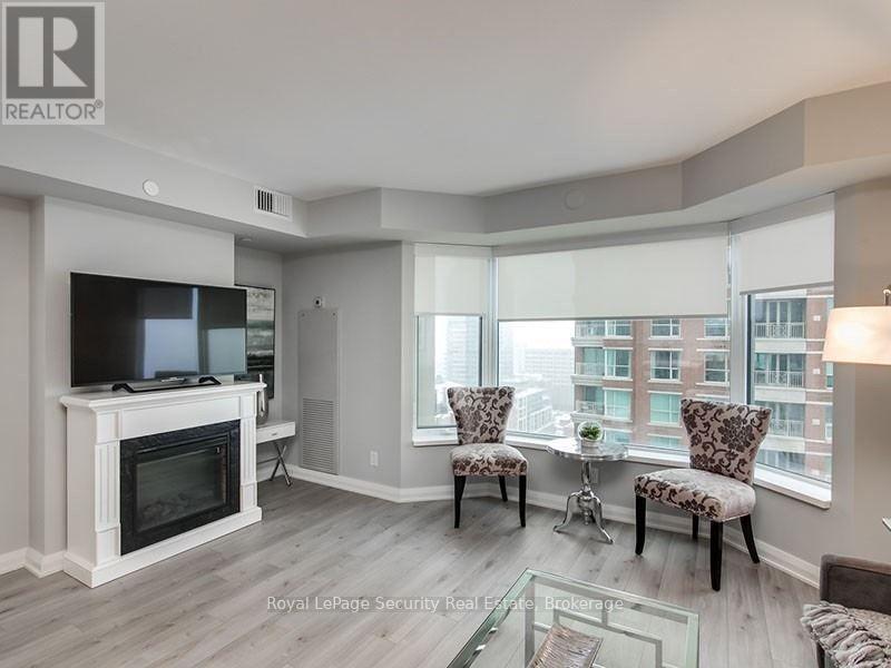 2113 - 155 Yorkville Avenue, Toronto, Ontario  M5R 1C4 - Photo 3 - C12809290