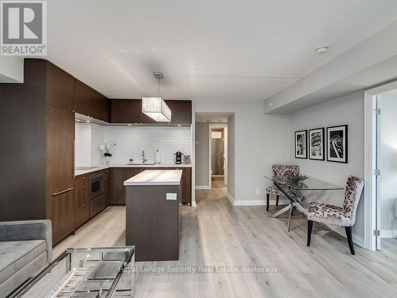 2113 - 155 Yorkville Avenue, Toronto, Ontario  M5R 1C4 - Photo 4 - C12809290