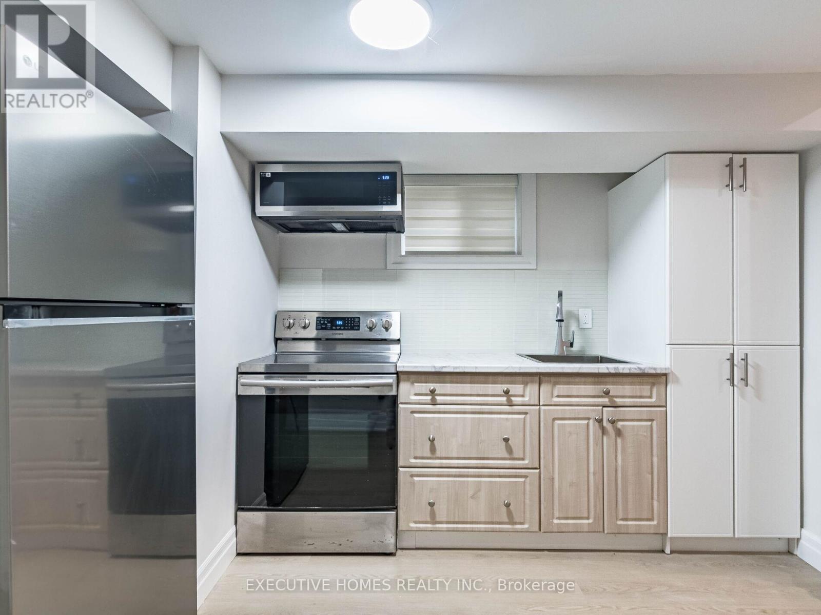 2685 Windjammer Road, Mississauga, Ontario  L5L 1T3 - Photo 40 - W12807034