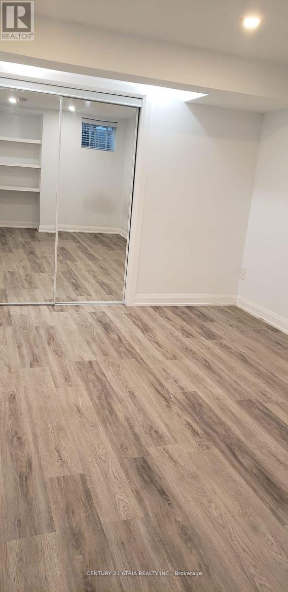 33 Major Crescent, Aurora, Ontario  L4G 0X5 - Photo 8 - N12809296