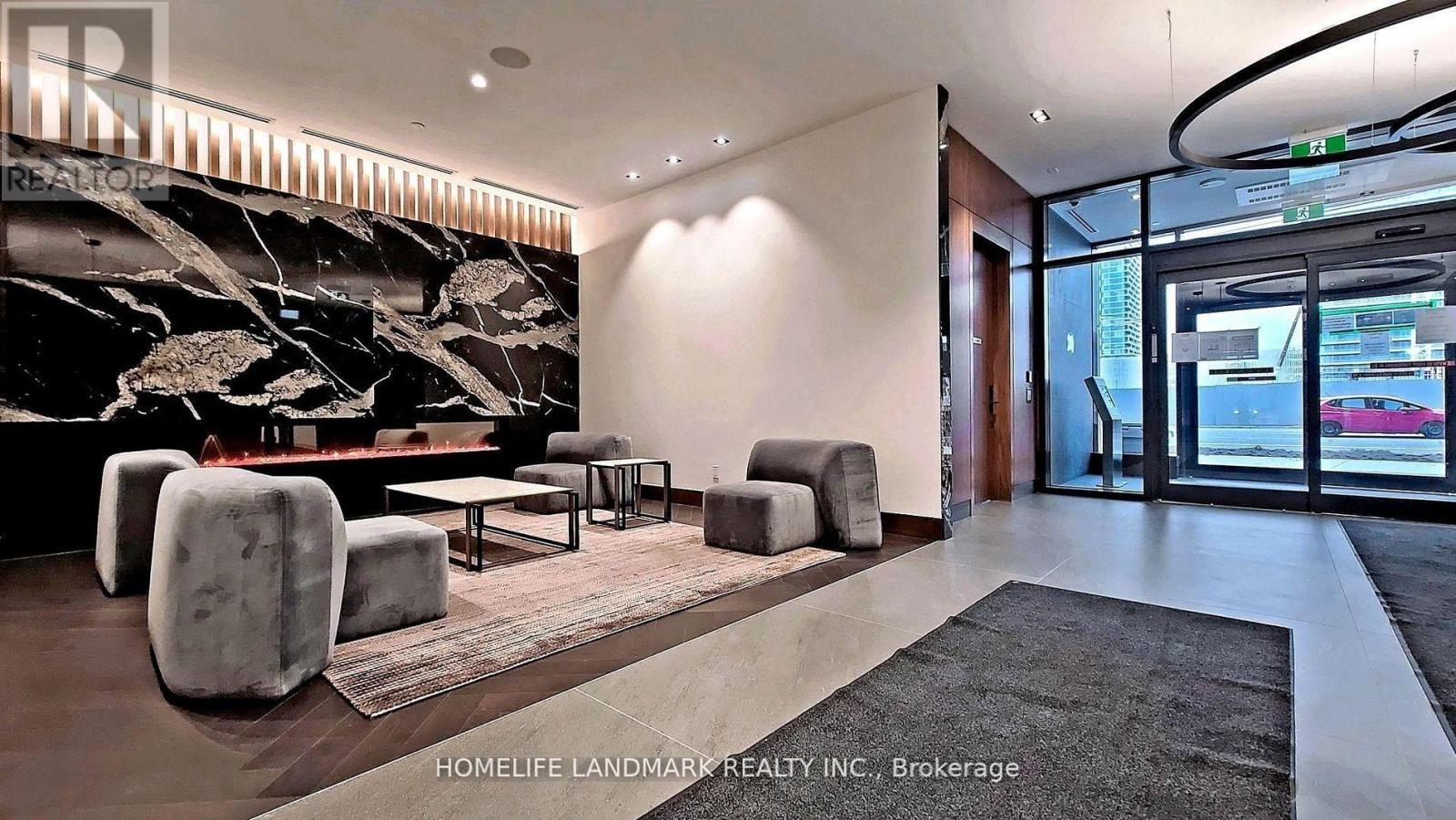 311 - 7895 Jane Street, Vaughan, Ontario L4K 2M7 - Photo 3 - N12809300