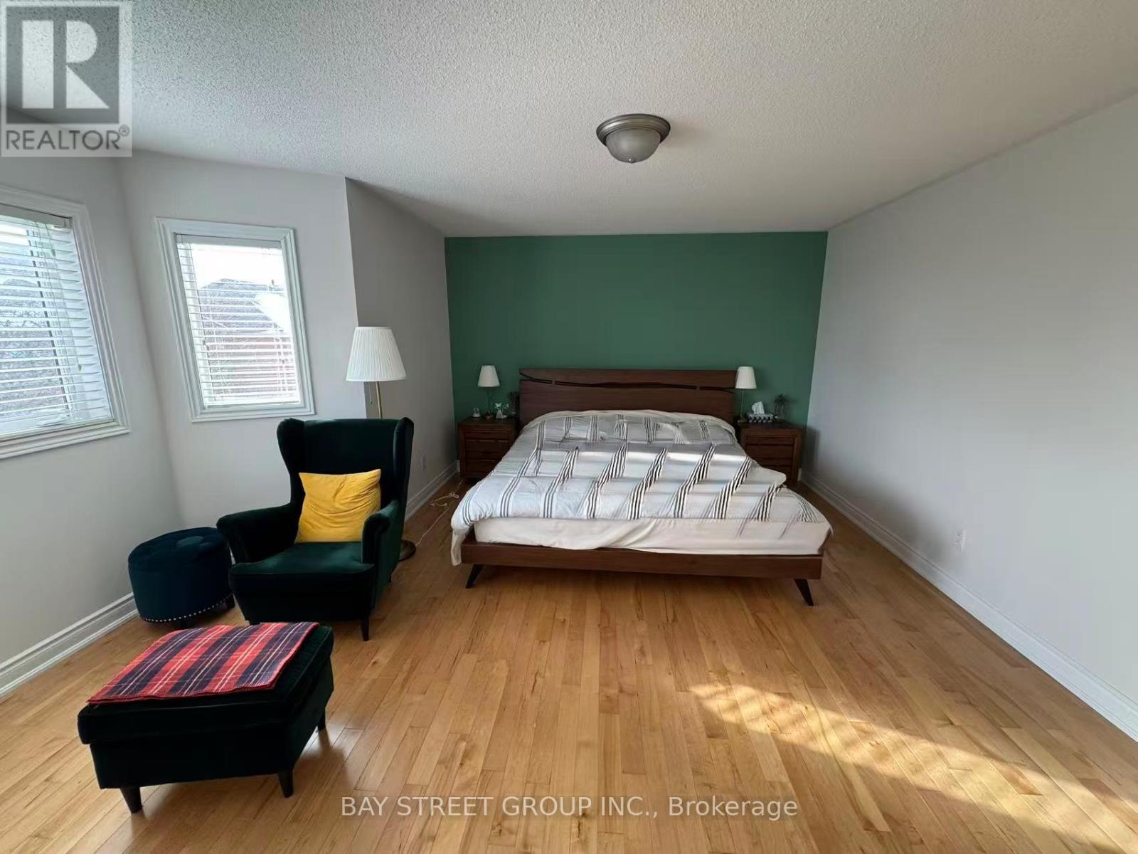 3364 Hayhurst Crescent, Oakville, Ontario  L6L 6W9 - Photo 11 - W12809276