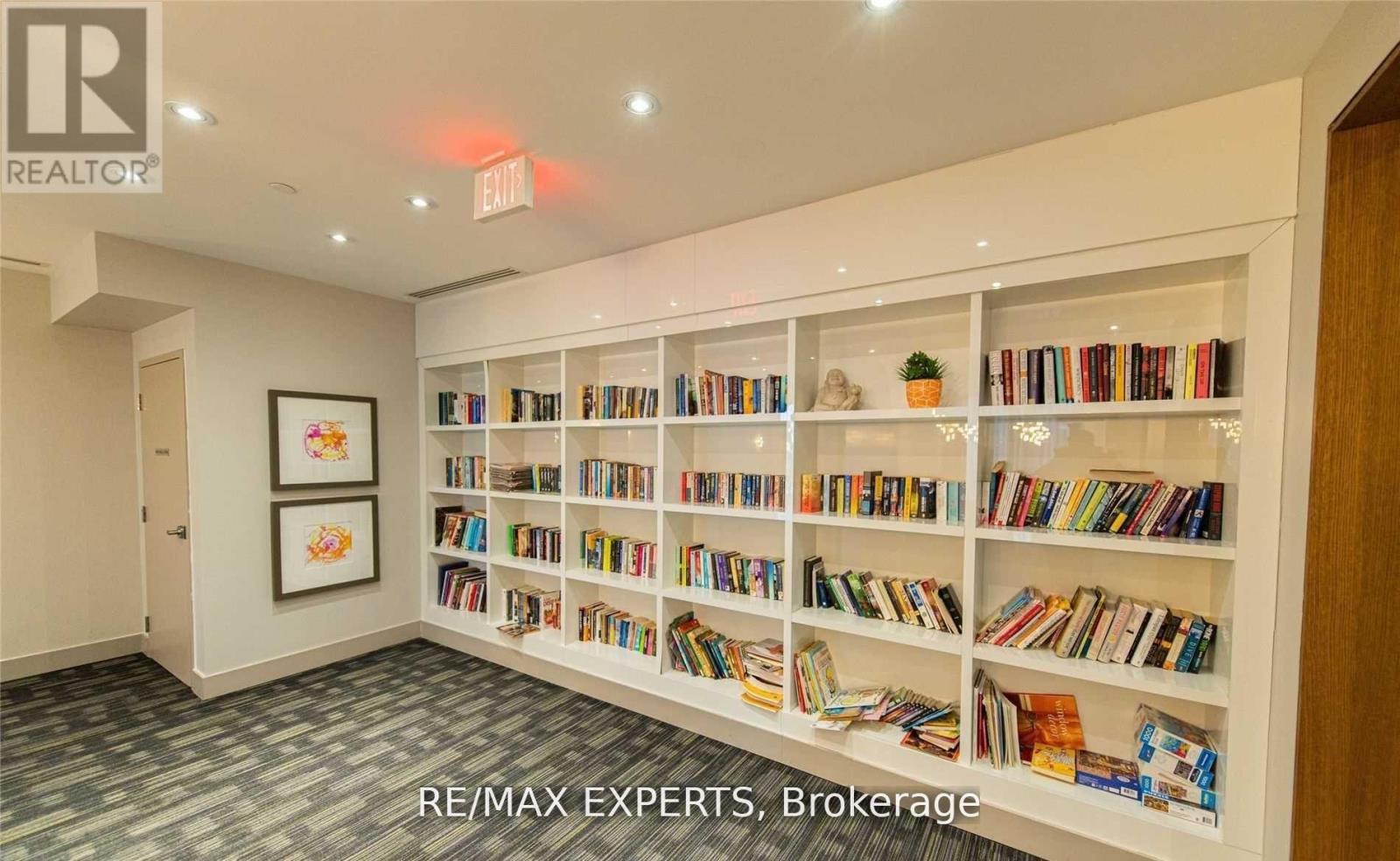 311 - 55 Eglinton Avenue W, Mississauga, Ontario  L5R 0E4 - Photo 28 - W12809284