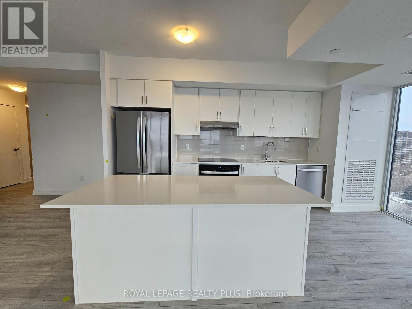 1109 - 1035 Southdown Road, Mississauga, Ontario  L5J 0A3 - Photo 7 - W12809288