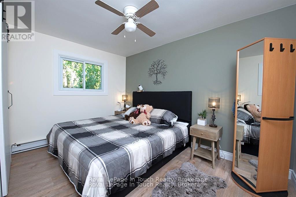 8 Cyril Martin Place, Severn, Ontario  L0K 1E0 - Photo 24 - S12809396