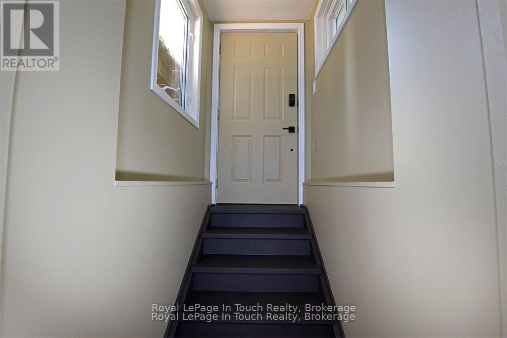 8 Cyril Martin Place, Severn, Ontario  L0K 1E0 - Photo 29 - S12809396