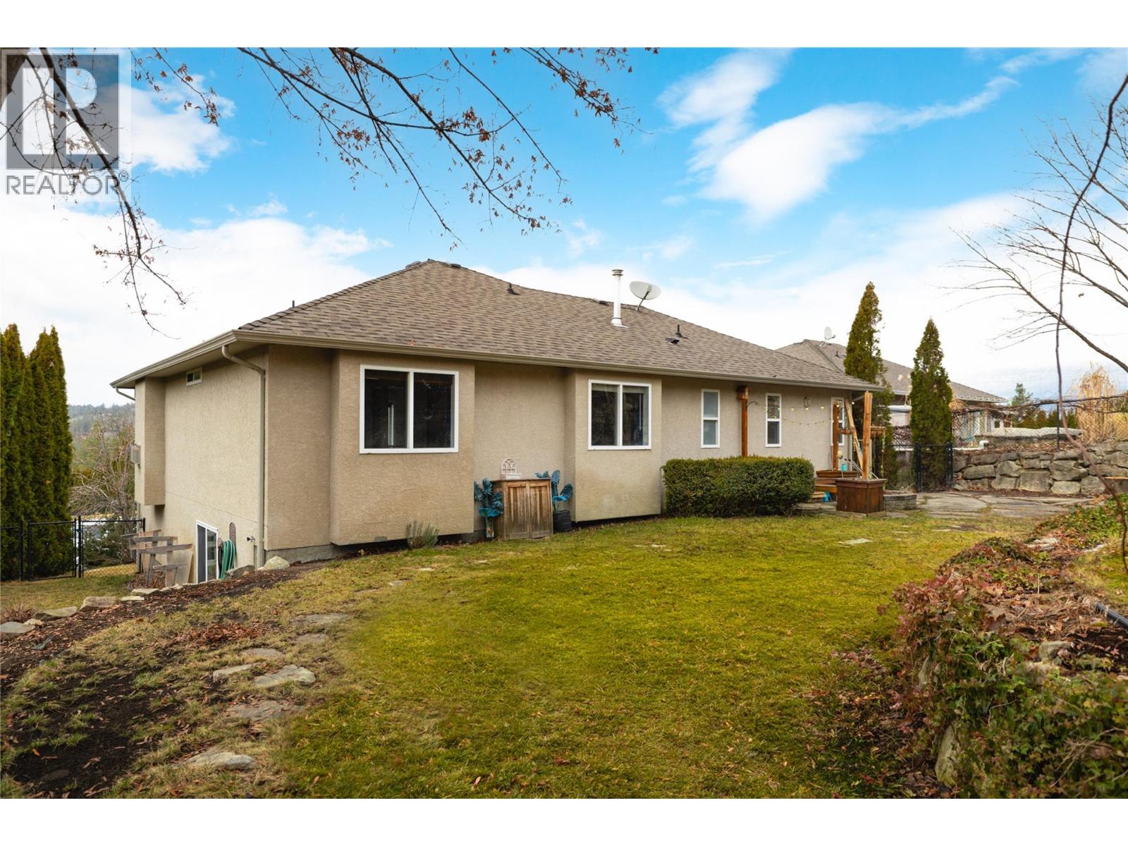 3013 Brindisi Place, Kelowna, British Columbia  V1V 2N5 - Photo 31 - 10374682