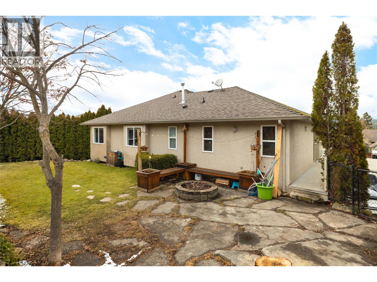 3013 Brindisi Place, Kelowna, British Columbia  V1V 2N5 - Photo 33 - 10374682